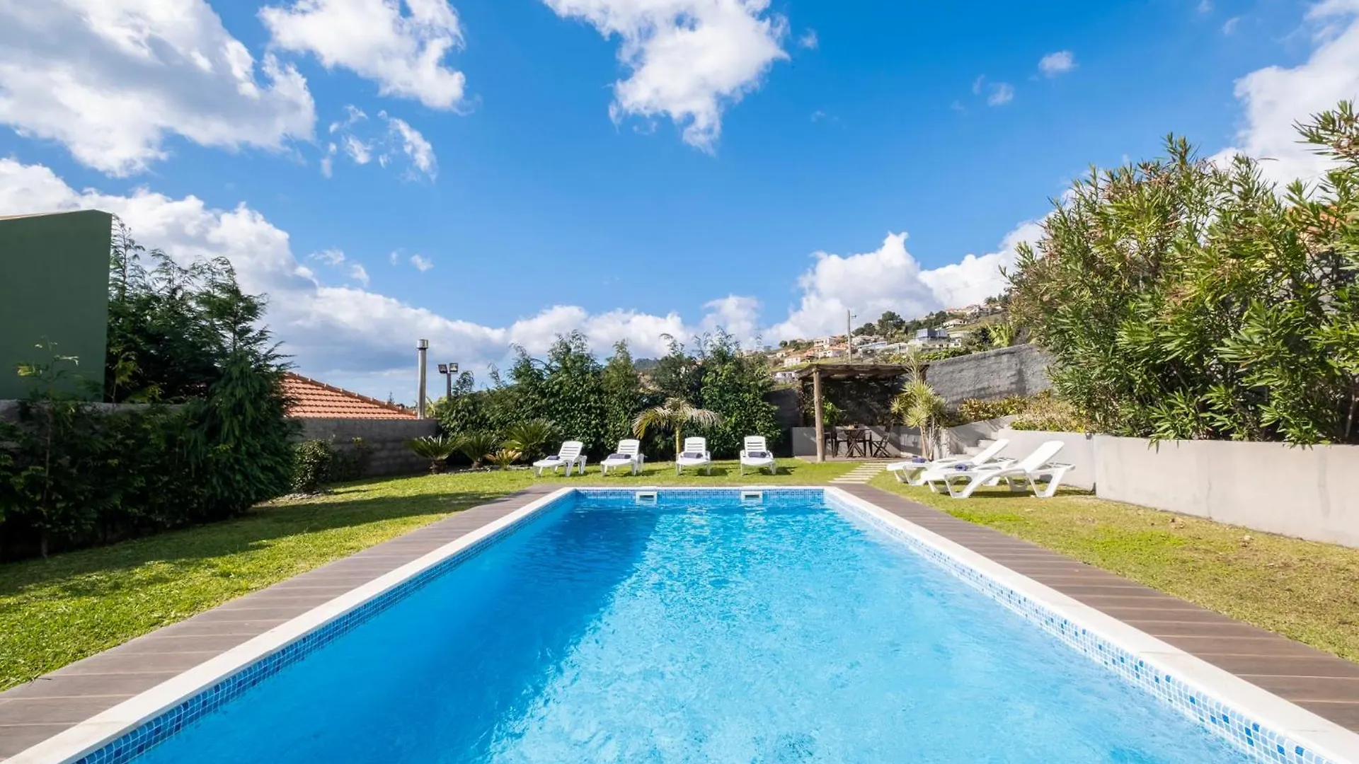De Casa Villa By Galmi Estreito Da Calheta